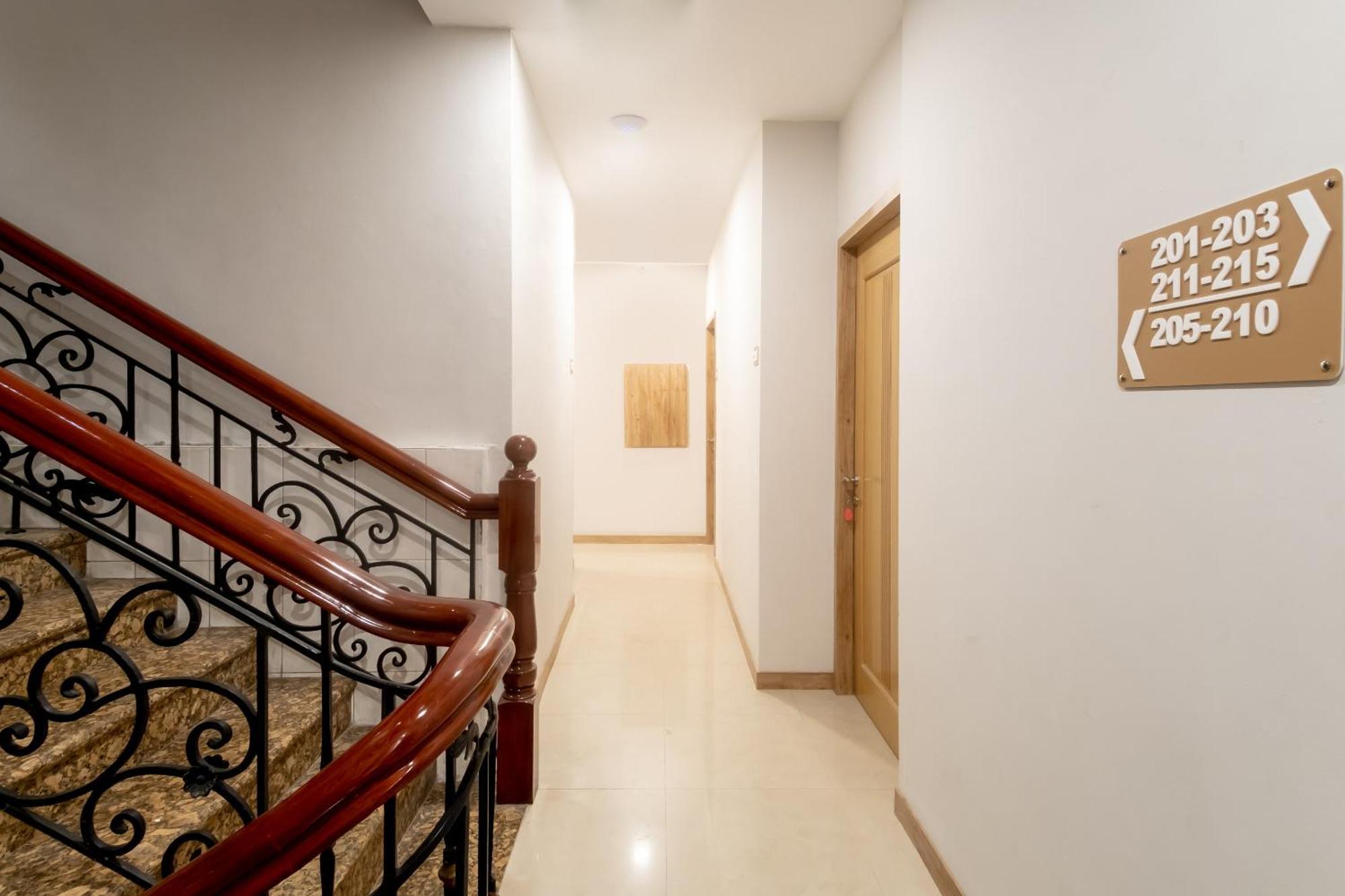 Oyo 3159 Festive Inn Medan Exterior photo